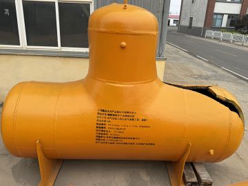 钢板制热压三通爆破试件